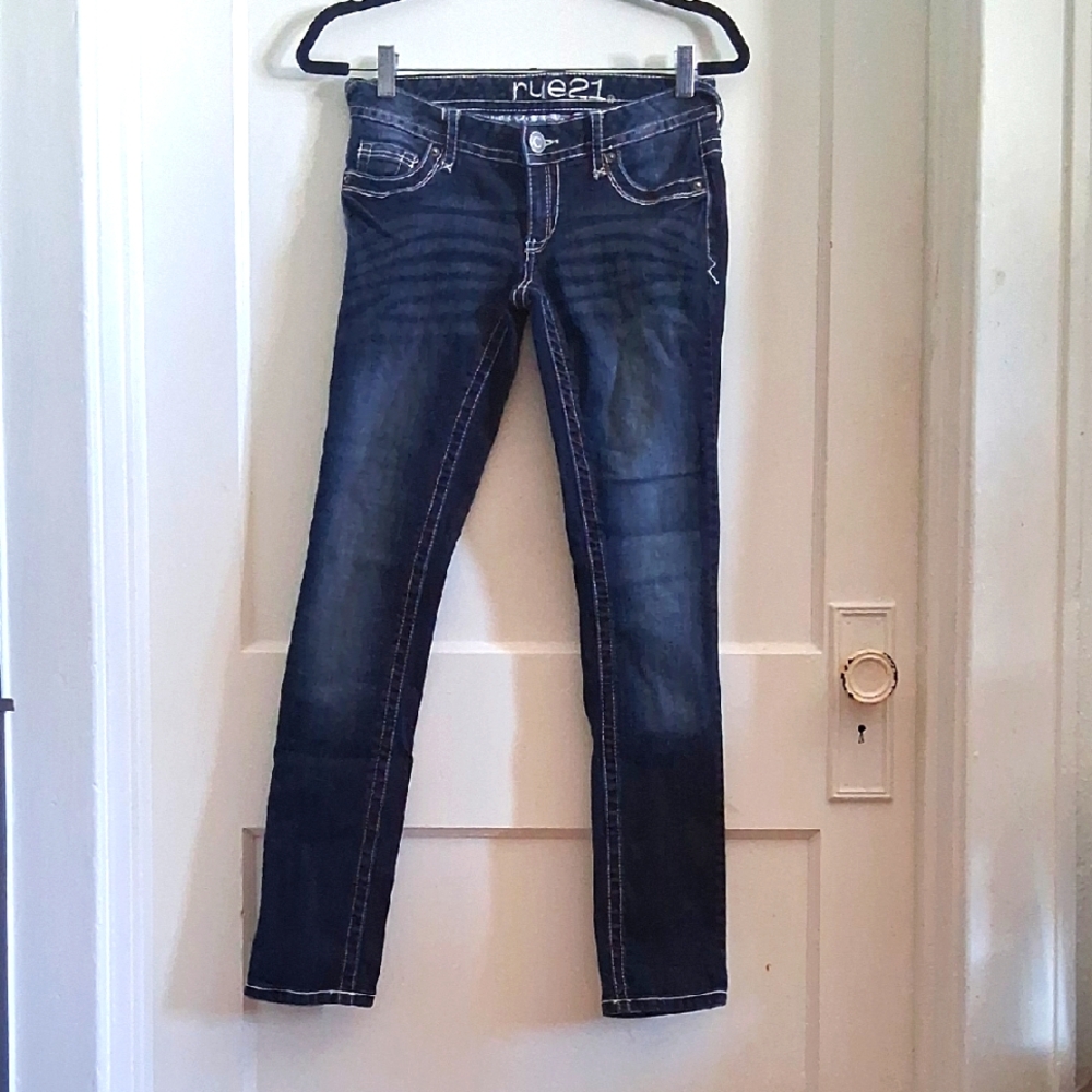 Rue21 Blue Jeans with Natural Fading - Picture 1 of 3
